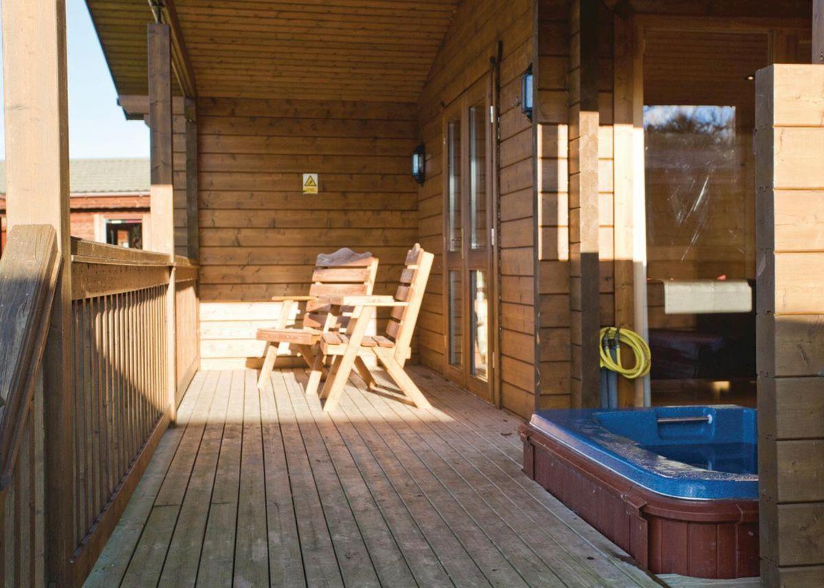 Dacre Lakeside Park Hotell Brandesburton Eksteriør bilde