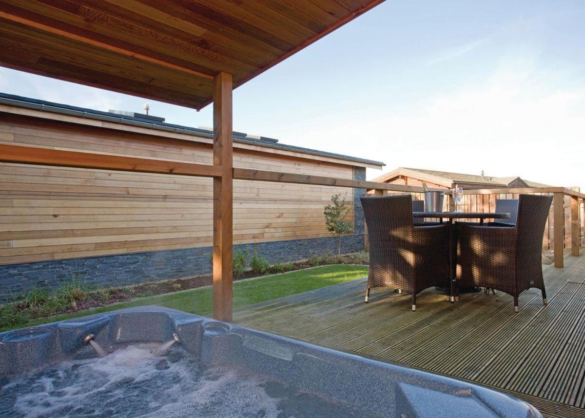 Dacre Lakeside Park Hotell Brandesburton Eksteriør bilde